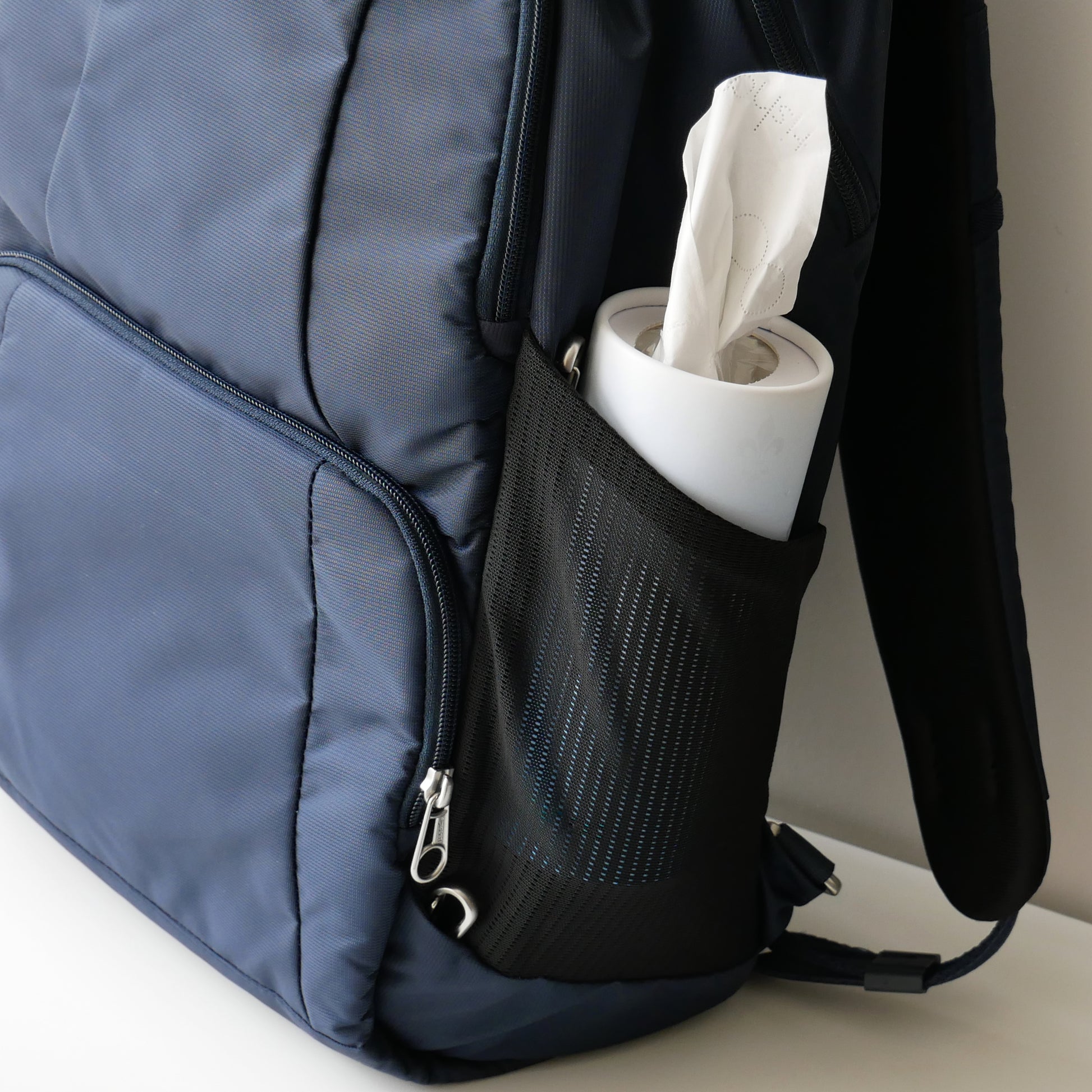 tishoo Luxury Tissues Blue/Ice design in backpack